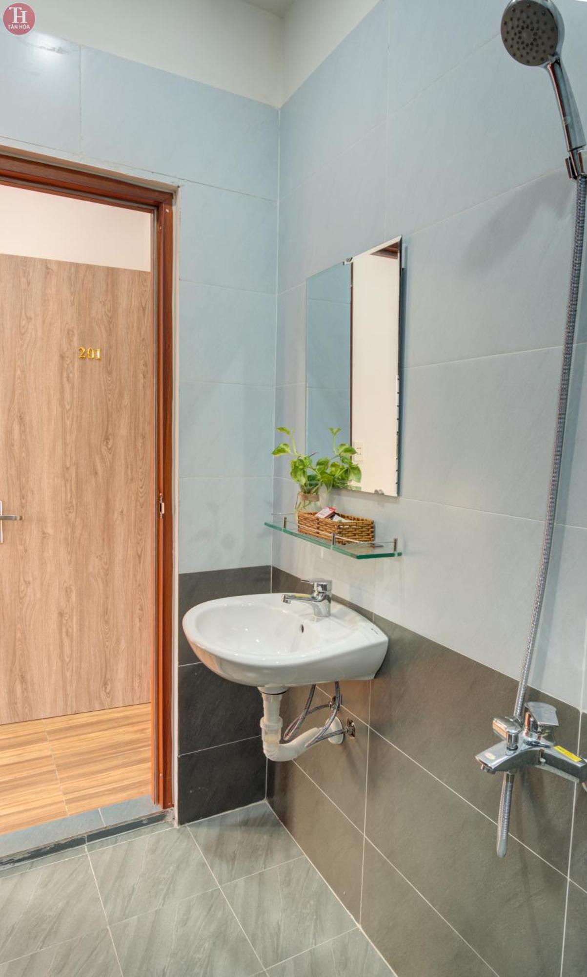 Hotel Tan Hoa *